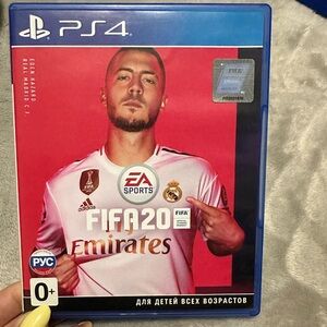 FIFA 20 PS4 Game Case - Red and White (Russian)